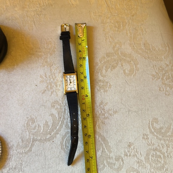 Set of women’s vintage watches, Sharp and Timex - Picture 10 of 14